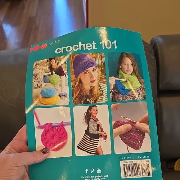 Crochet 101 Kit with Yarn and Hooks - Picture 8 of 8